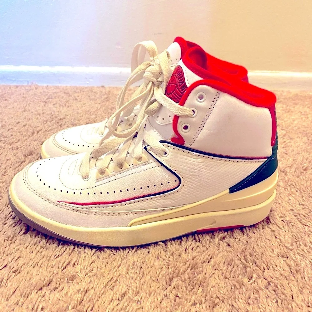 Nike Air Jordan White Red Green High-Top Classic Basketball Size 5 Big Kids